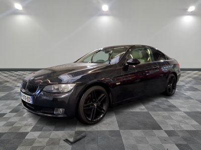 BMW - COUPE 325I 218CH LUXE STEPTRONIC A - ES - Mise en serv…