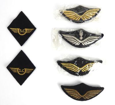 Ensemble de 4 insignes pour casquette, armée de l'air.