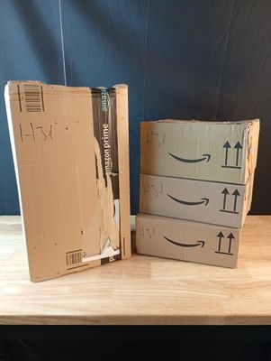 Lot de 4 colis Mystere (Retour Amazon,NPAI, Adresse incomple…