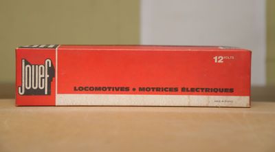 the box is empty and ready to be used as an electronic device