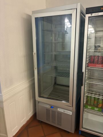 Armoire négative de présentation INFRICO une porte et deux montan...