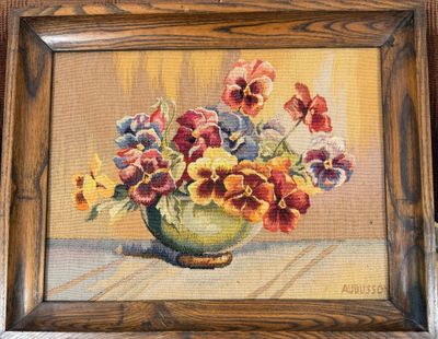 AUBUSSON, petite tapisserie Bouquet de pensées, 26.