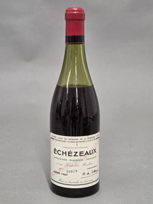 B Echézeaux, Domaine de la Romanée Conti, n°10979, 1967. - Photo 1
