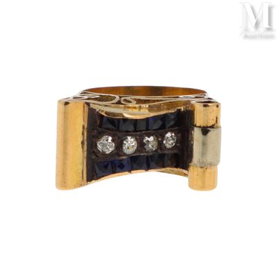 Bague Tank Bague Tank en or jaune 18K (750°/°°) formant une … - Photo 1