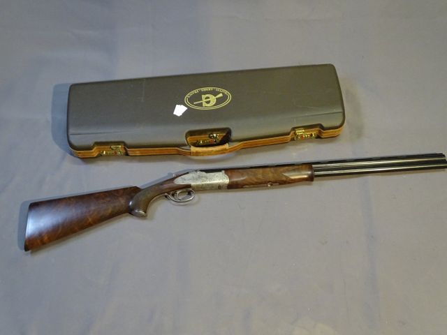 CAT C : N°90849 – Fusil Superposé CHAPUIS ORION CAL 12/76 + valis...