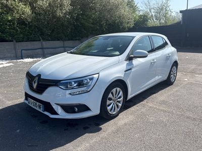 RENAULT MEGANE STE BLUE DCI 95 AIR NAV 2P - Genre : VASP - C…