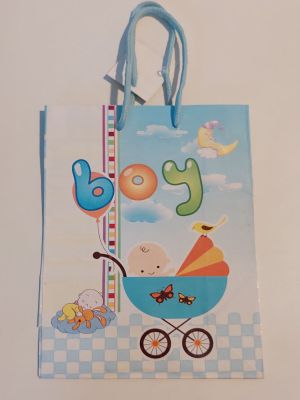 un petit sac cadeau avec l'image d'un bébé dans une poussette