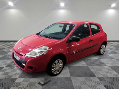 CLIO III 1.2 16V 75 ECO2 YAHOO - ES - Mise en serv… - Photo 1