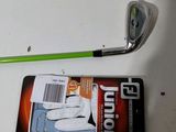 une photo d'un club de golf et d'un driver