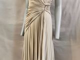 une robe de mannequin sur un mannequin, mannequin, mannequin, mannequin, mannequin, mannequin, mannequin, mannequin, mannequin, mannequin