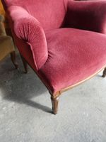 Paire de fauteuils confortables dits "crapauds" garniture de… (photo 6)