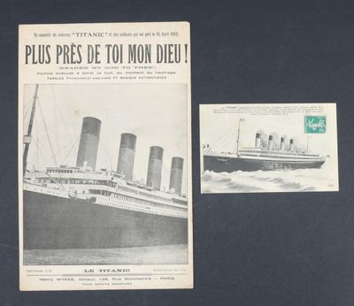 une vieille carte postale sur laquelle figure l'image d'un bateau et une carte postale sur laquelle figure l'image d'un bateau