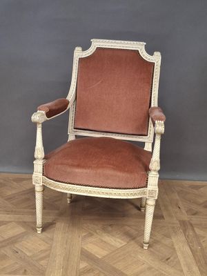 an image of a chair with a red upholstered upholstered seat