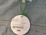 a close up of a label on the back of a pair of jeans