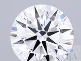 une image représentant un diamant taillé sur fond blanc