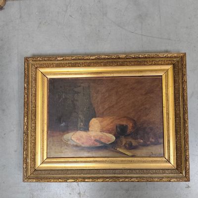 a picture of a painting on the wall of a room