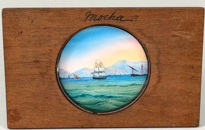 une photo d'une photo représentant un bateau en mer