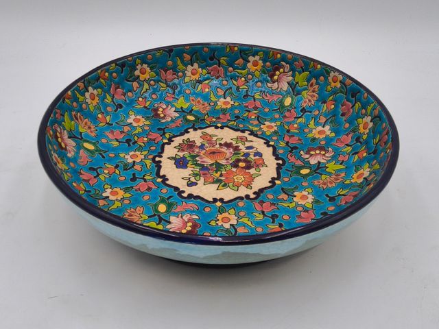 Emaux de Longwy - Coupe à décor fleuri sur fond bleu. . H 7 D 26 ...