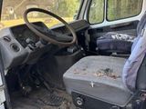 an image of a truck with the driver ' s seat up