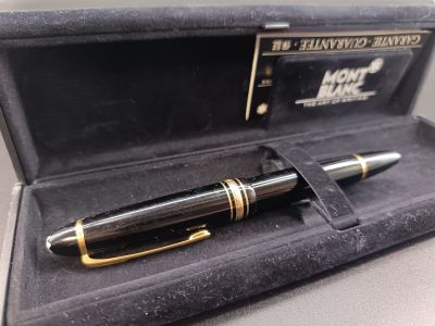 MONT-BLANC- Stylo plume MEISTERSTUK N° 146, plume en or 18k,…