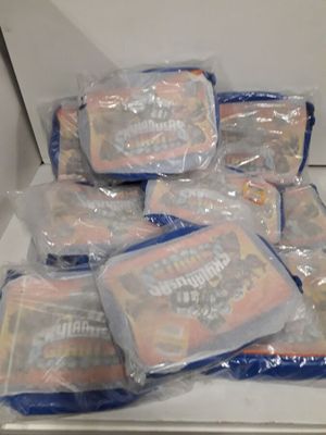 Important lot de sacoches Skylanders neuves