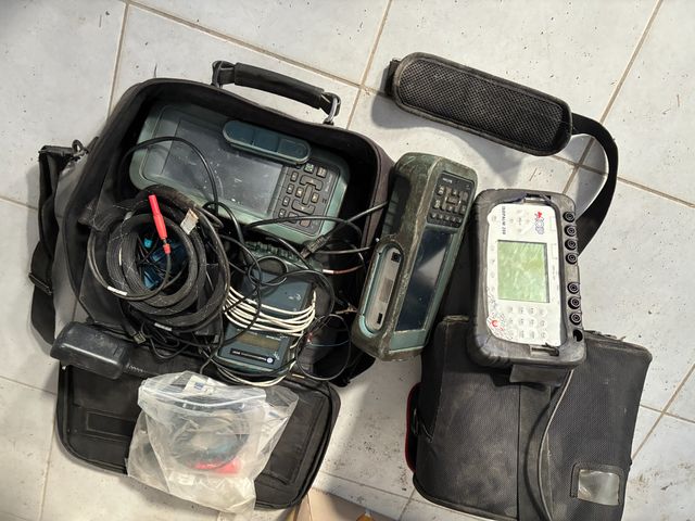 Deux appareils de mesures EXFO MAX TESTER, explosimètre de gaz MS