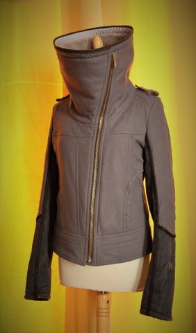 HUGO BOSS ORANGE – Blouson à grand col doublé fermeture par un lo...