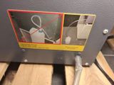 a picture of a machine that is sitting on a pallet