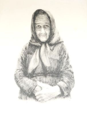 dessin au crayon représentant une femme en sweat à capuche, les mains croisées