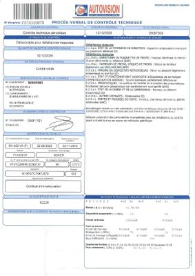 un gros plan d'un document portant un code-barres