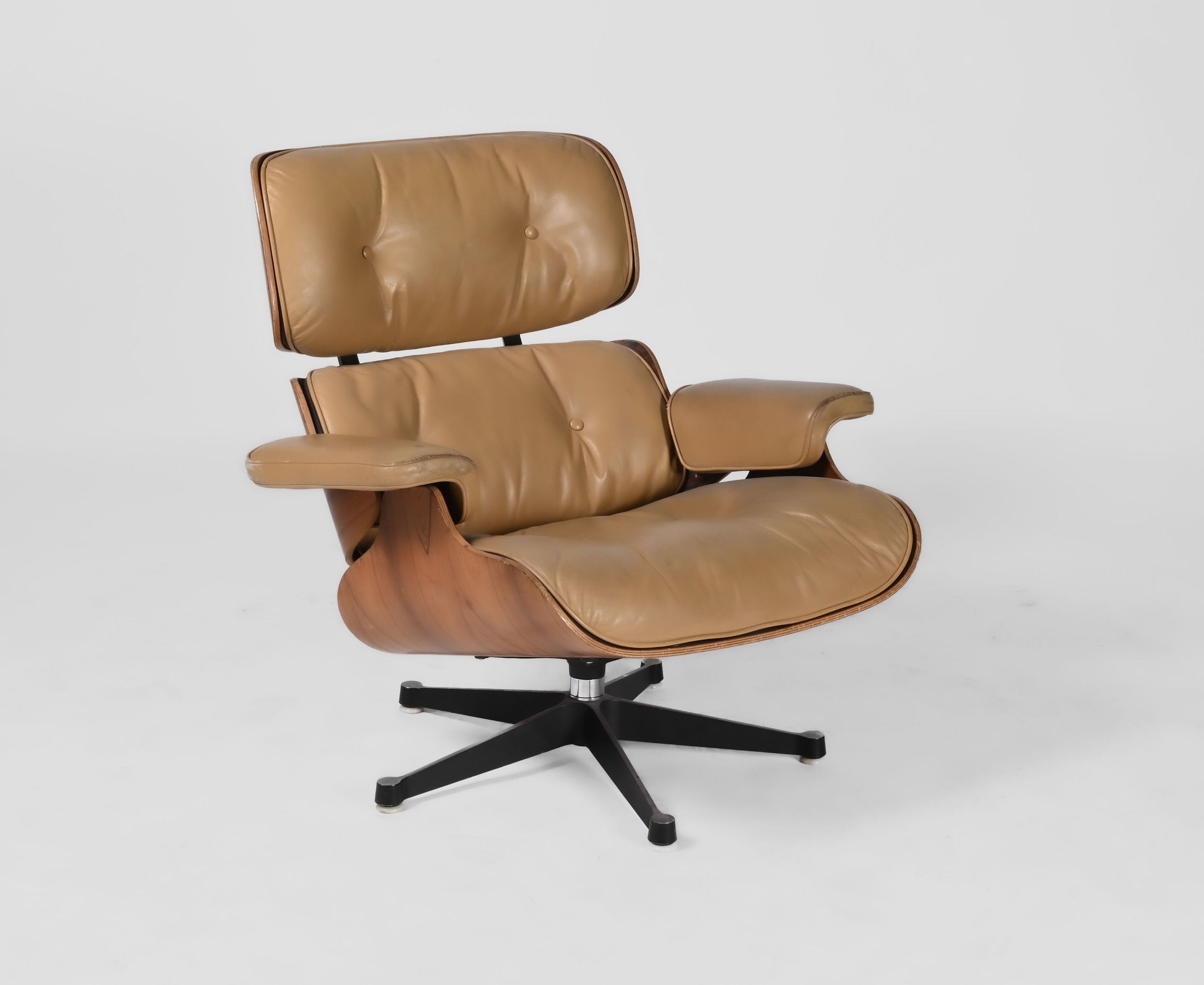 Ray (1912-1988) et Charles (1907-1978) EAMES