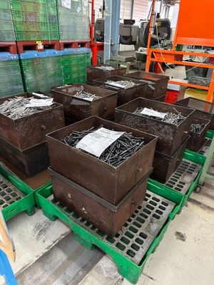 500 paniers percés pour lavage pièces 100 paniers percés pou…