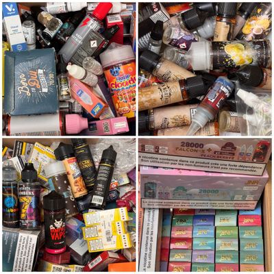 Cette boîte contient de nombreux types de cosmétiques et de produits cosmétiques différents