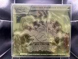 La carte à collectionner Pokémon se trouve dans un étui en plastique transparent