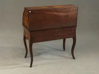 Bureau dos d'âne en bois de placage à décor marqueté toutes … (photo 5)