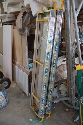 Deux plateaux télescopiques MACC 