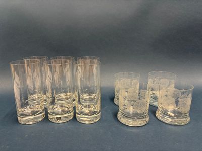 set of six clear glass drinking glasses with a gold rim