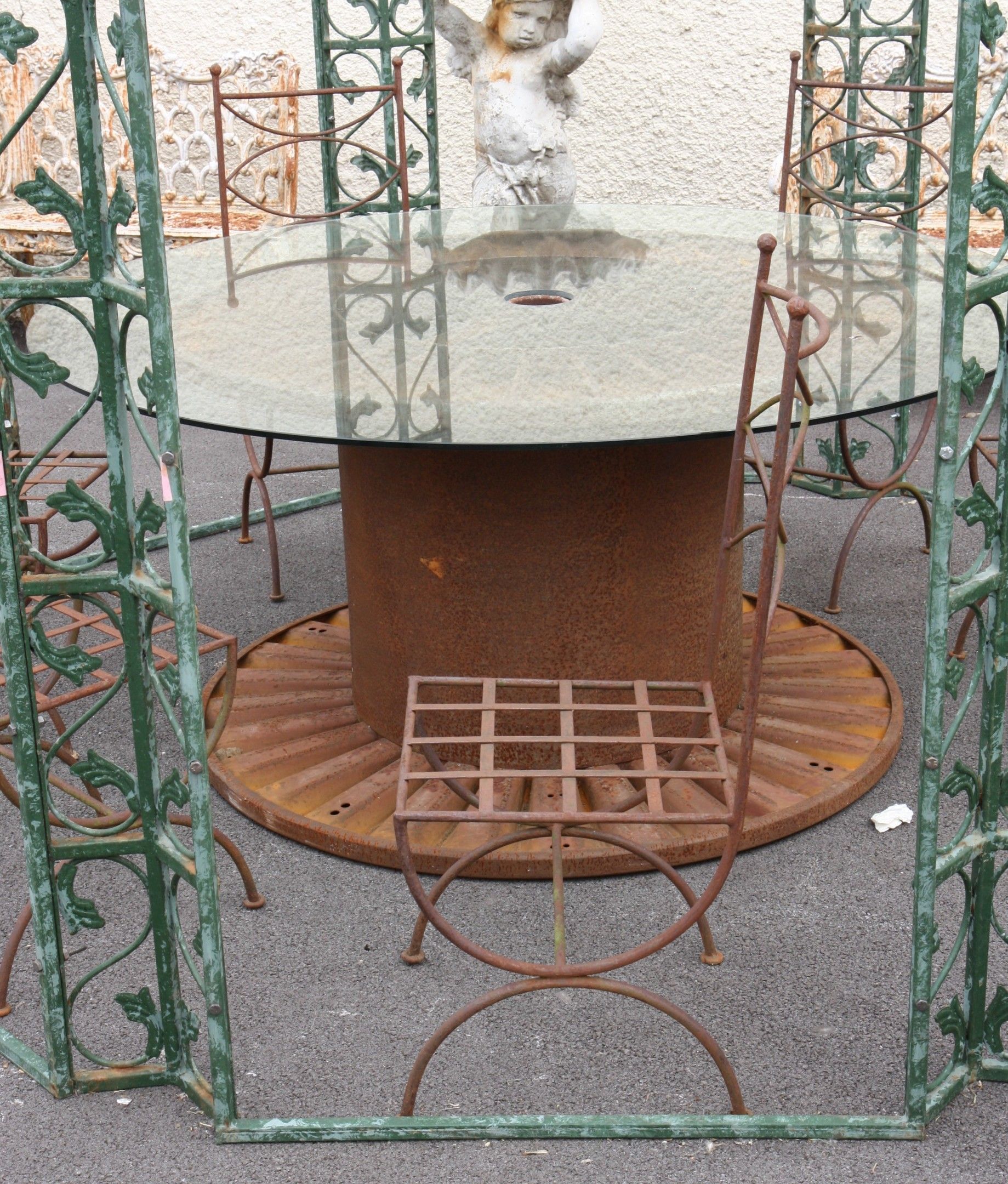 Objets d'art & Curiosités