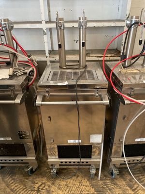 Pompe à bière autonome mobile LENNE type BERG FIESTA V300 STANDARD