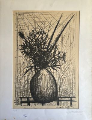 un dessin représentant un vase contenant des fleurs