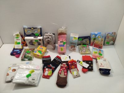 GROS LOT - MULTI-MARQUES - Chaussettes collants et sous-vête…