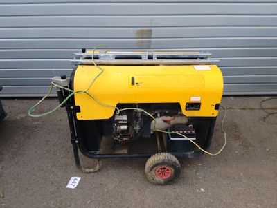 Groupe électrogène à régulation AVR sur brouette PRAMAC S120…