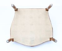 Fauteuil en bois naturel, mouluré et sculpté à décor de coqu… (photo 4)
