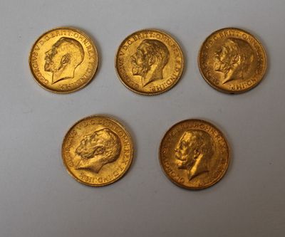 Lot de cinq SOUVERAIN en or datées 1912 / 1918 (x2) / 1915 (x2)