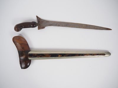 Malaisie, fin XIXe-début Xxe Poignard dit « kriss » la poign…