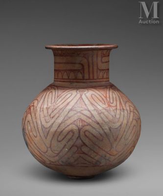l'image d'un vase orné d'un motif
