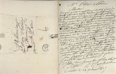 un livre sur lequel figurent quelques mots et dans lequel se trouve un stylo
