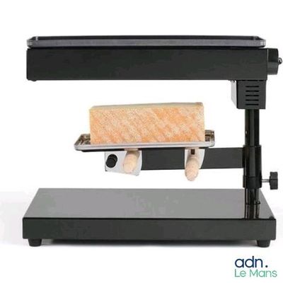 une image représentant un grille-pain sur lequel repose une tranche de pain