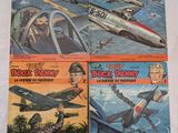 Quatre bandes dessinées vintage des années 1960 sont posées sur une surface blanche