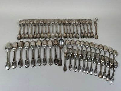 an assortment of silverware including spoons, forks and spoons